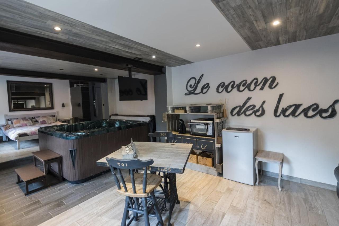 Le Cocon Des Lacs Boussu-lez-Walcourt Esterno foto